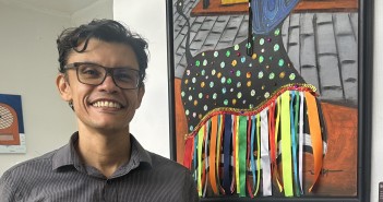 ARTISTA VISUAL ABRE EXPOSIÇÃO NA RÁDIO UNIVERSIDADE FM
